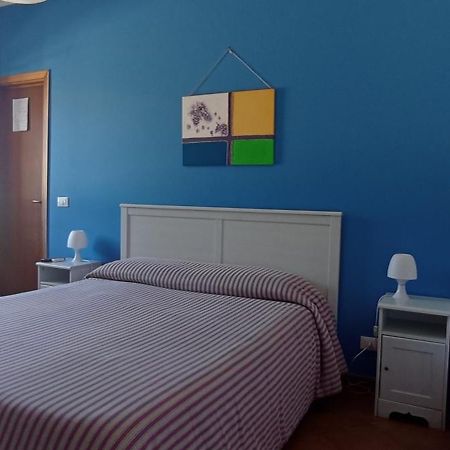 La Casa Gialla Trabia Εξωτερικό φωτογραφία